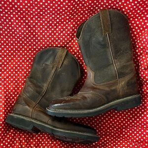 Men's Brown Leather Boots-  Cabelas Pinedale Square Toe men’s 8.5 D